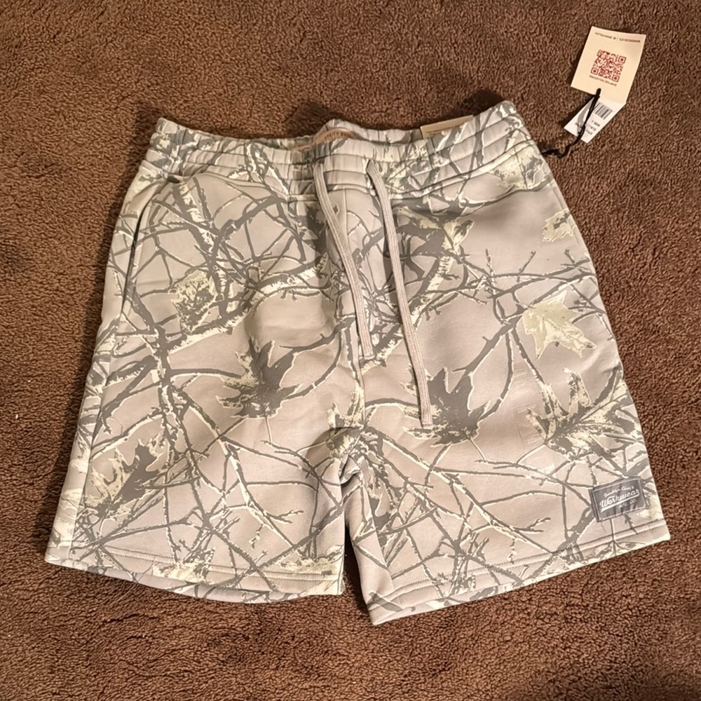 🩶NWT - Brooklyn Cloth Camo Print Drawstring Shorts🩶